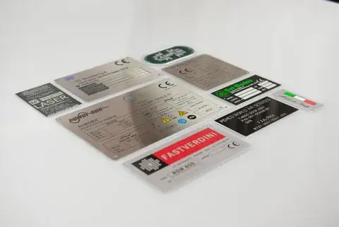 Rating & Data Plates detail view 6