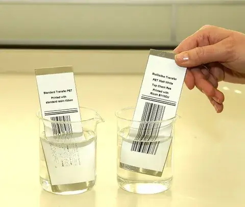 Chemical & Solvent-Resistant Lab Labels detail view 6