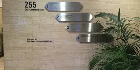 Facility Wayfinding Signs detail view 3